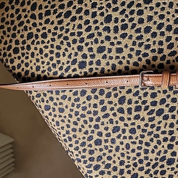 Coach pebbled leather turn lock hobo. Style #36762 - Picture 14 of 16